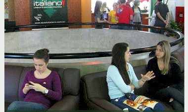 Entre em contato e descubra a língua e a cultura italiana.